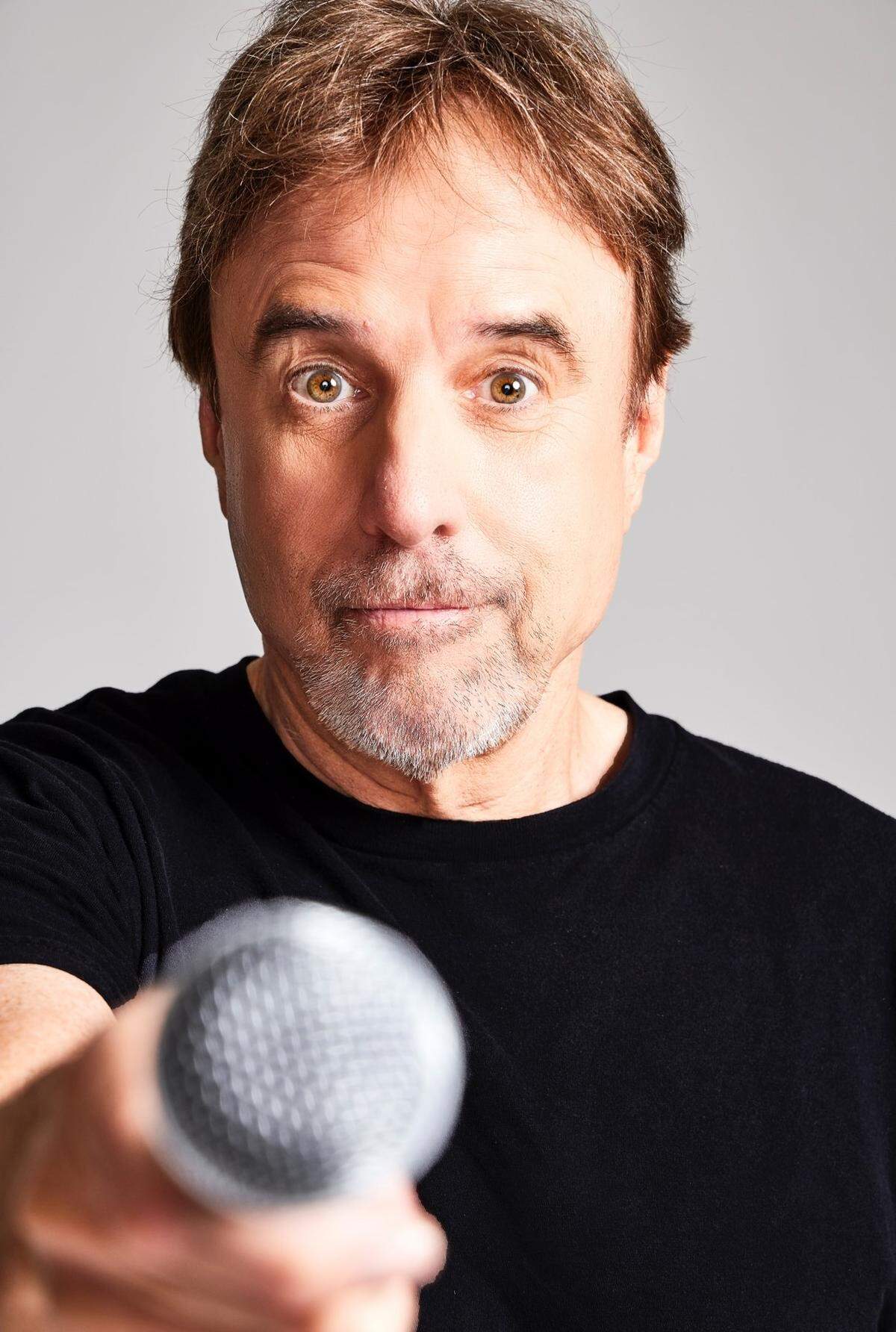 Comedian Kevin Nealon, one of “Saturday Night Live’s” longest-running cast members, will share his stand-up act with Olympia on Saturday, Jan. 18.