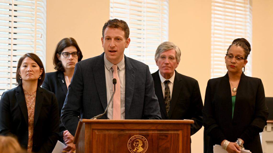 WA lawmaker apologizes for drinking on the job after video of meeting circulates