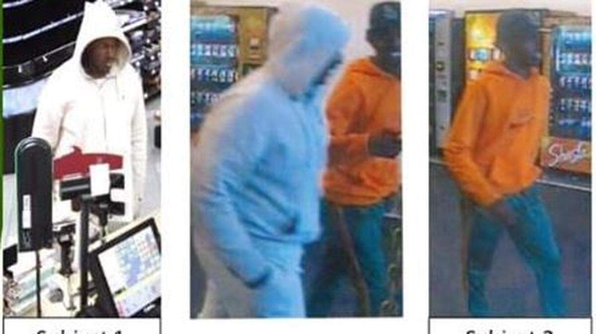 The Thurston County Sheriff’s Office is asking for the public’s help after two men allegedly used stolen credit cards to buy pre-paid gift cards.