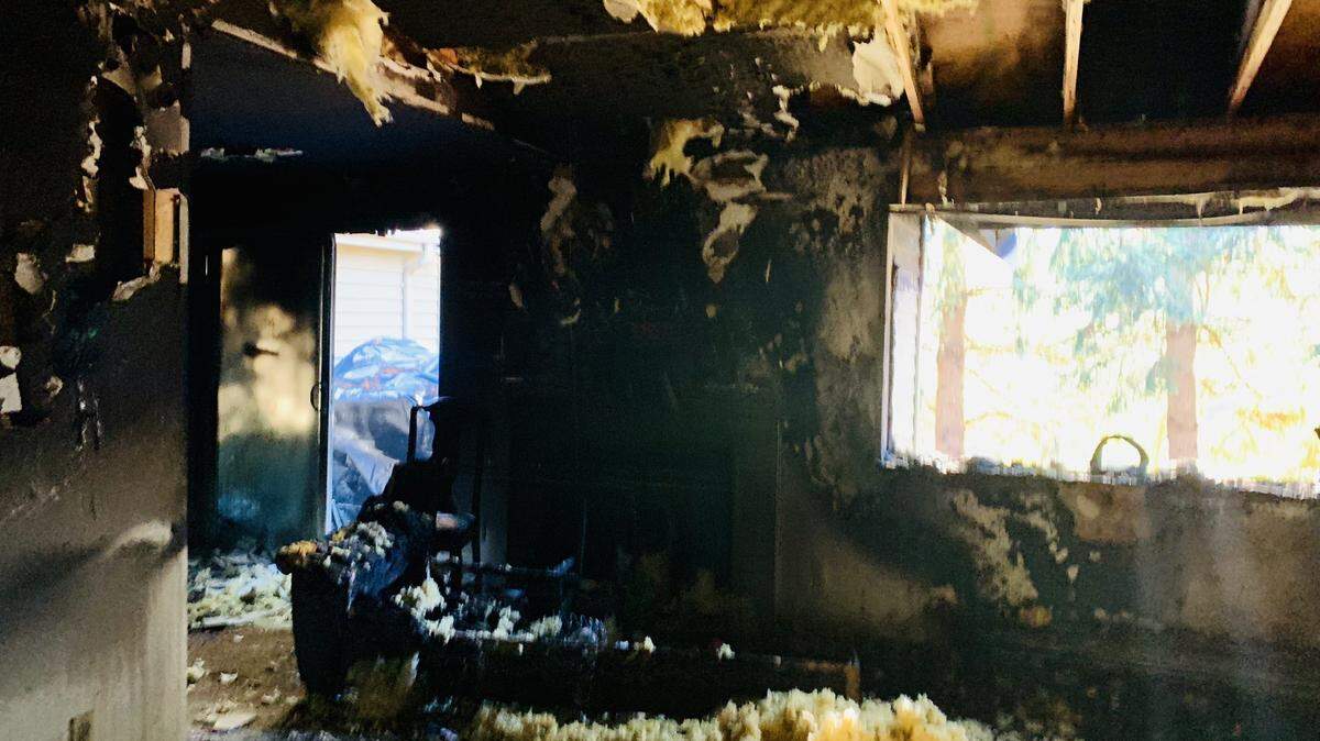 A mother and her two sons escaped from their second-floor apartment early Sunday morning in Puyallup after it was damaged by fire, according to Central Pierce Fire & Rescue.