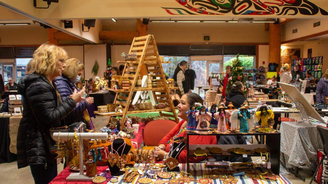 Chehalis Tribe weavers tell of survival and tradition in art at Holiday Native Art Fair