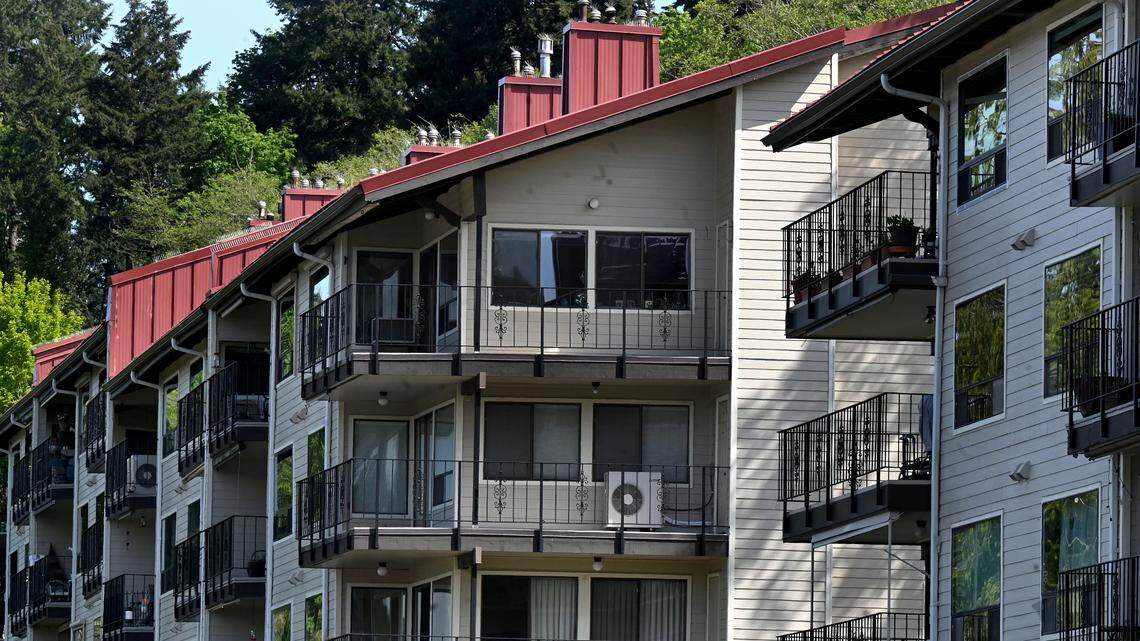 How high are HOA and condo fees in Washington? What a new report says