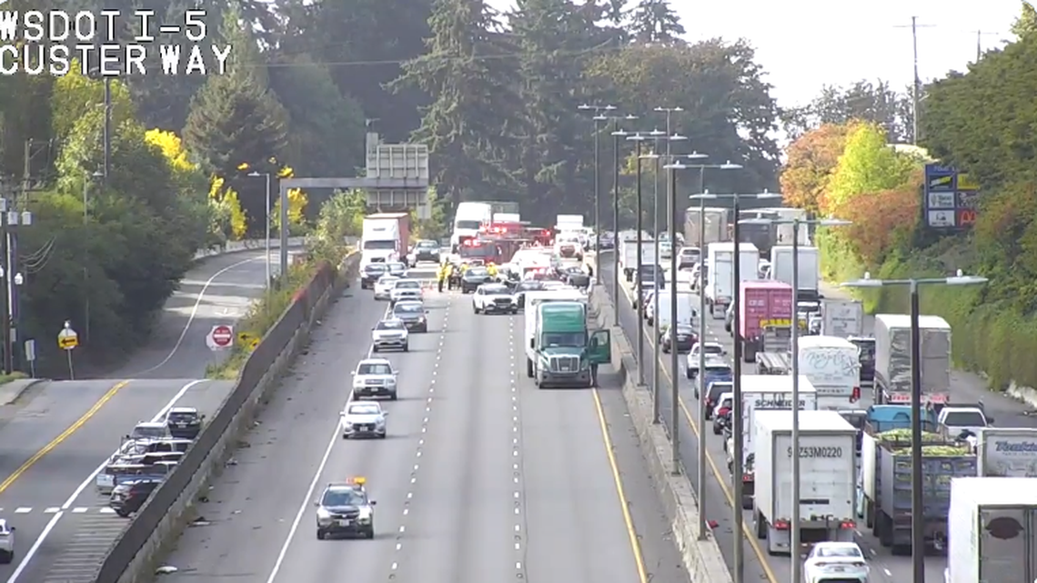 Traffic on northbound I-5 in Tumwater blocked, then slowed after 2 collisions Wednesday