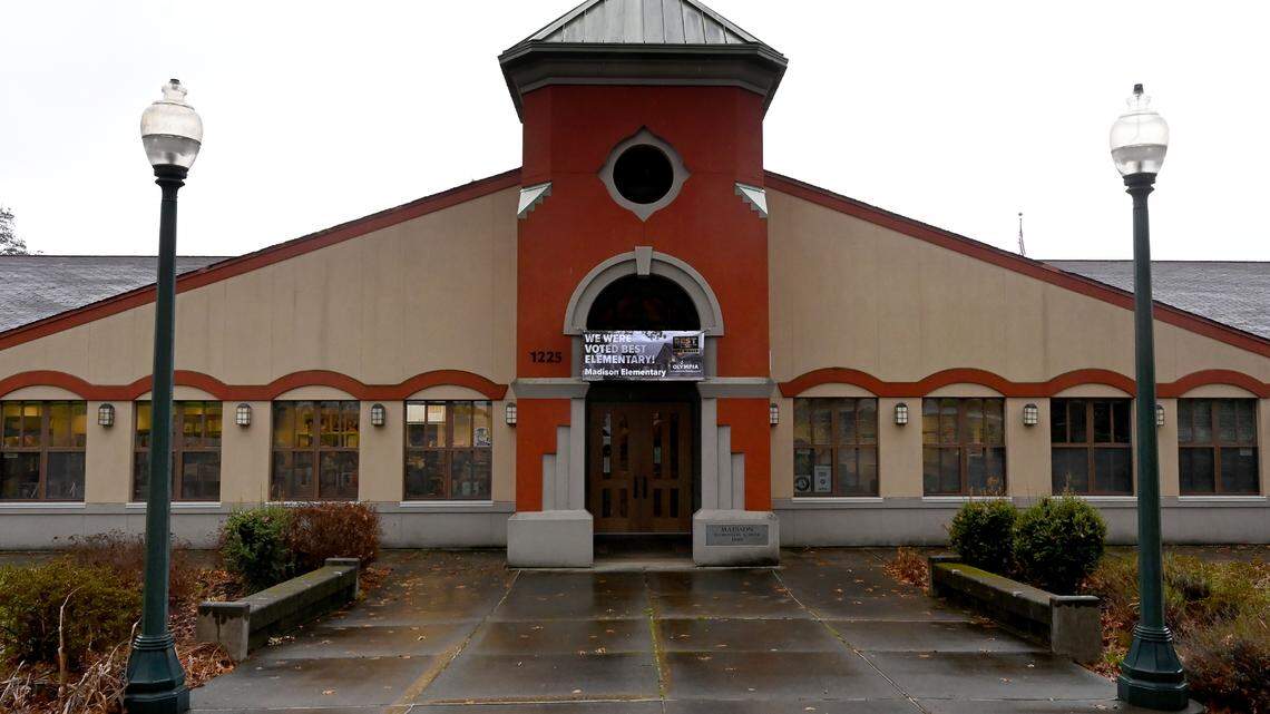 Letter writers lobby for Madison school, offer water advice and push for better recycling plan