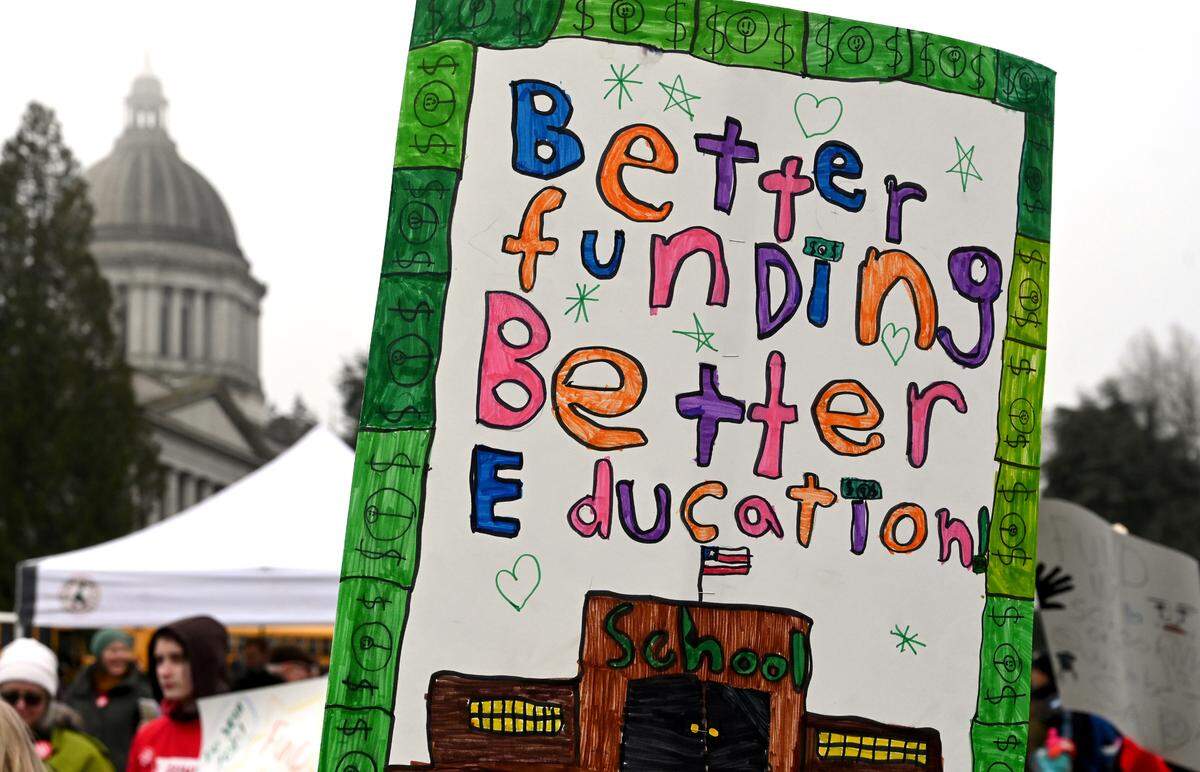 A group of several hundred students, parent and supporters of K-12 school funding held a Jan. 30 rally at the Tivoli Fountain on the Capitol campus in Olympia as part of Billion Dollar Bake Sale advocacy day across the nation.