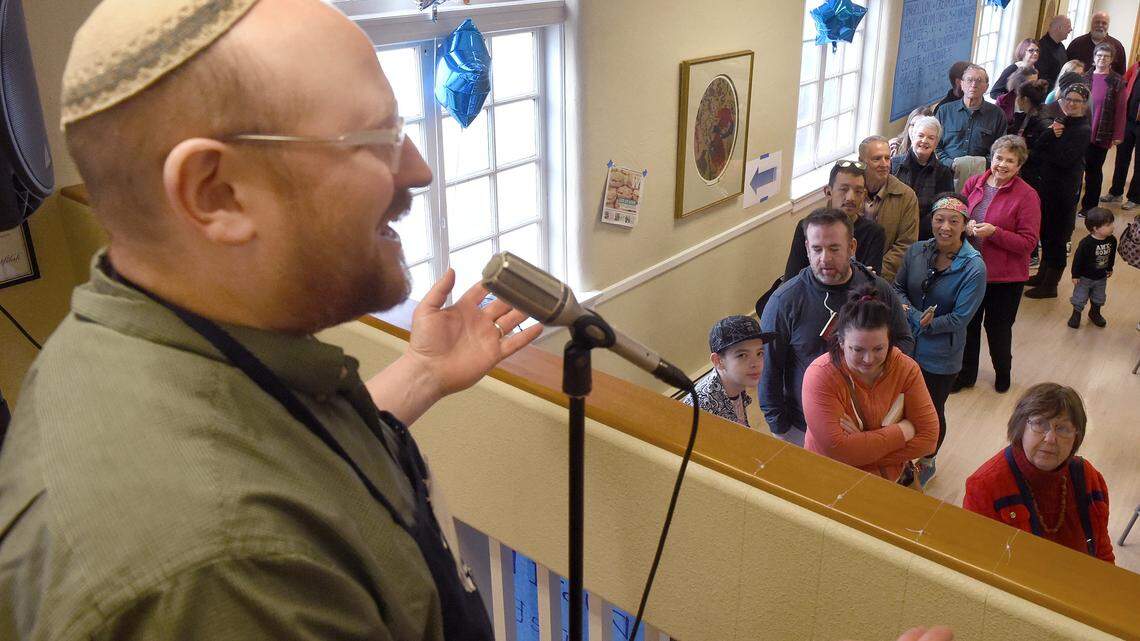 Olympia synagogue plans ceremony to declare itself a sanctuary for immigrants