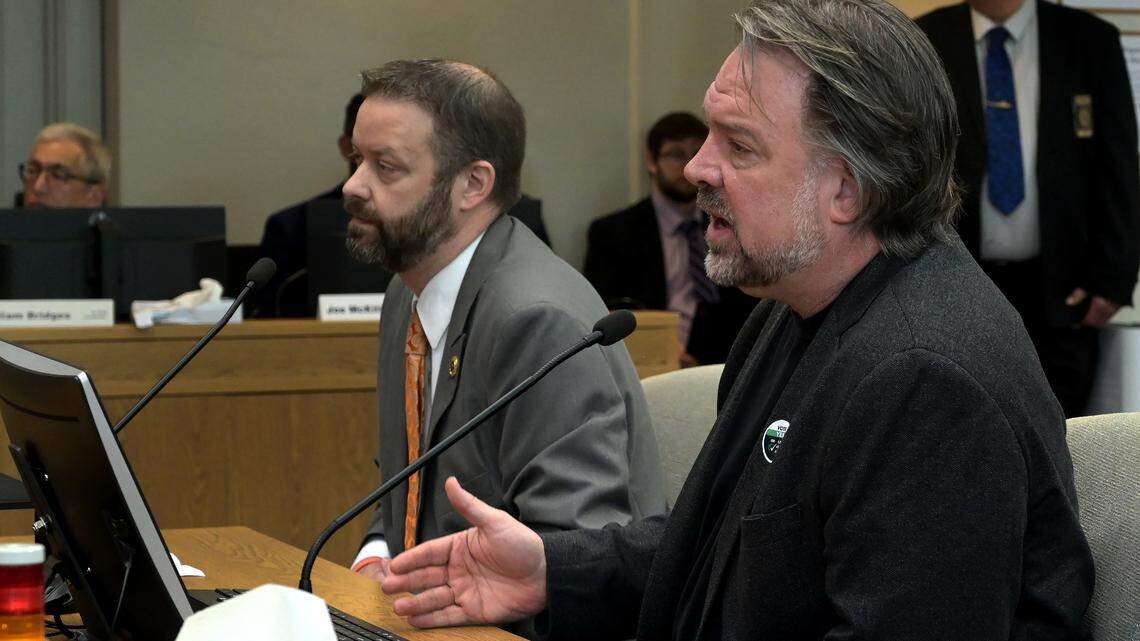 Should WA police be allowed to engage in more pursuits? An initiative would allow that