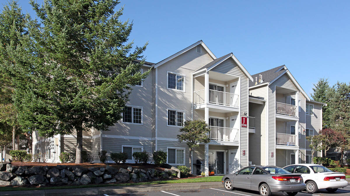 The College Glen Apartments has sold to a Bellevue-based developer of affordable housing.