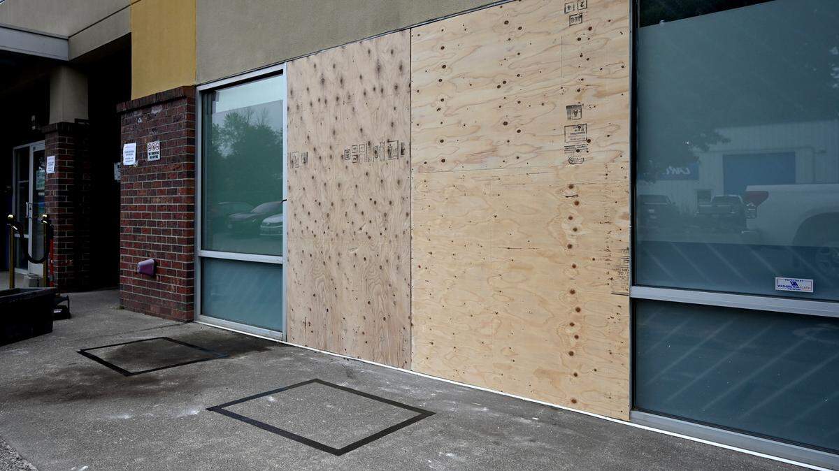 A car was used to smash through the main entry area of the west Olympia Green Lady cannabis shop at 2405 Harrison Ave. NW on Wednesday morning. Lt. Paul Lower said Olympia police responded to the scene after an alarm company reported the 5 a.m. burglary.