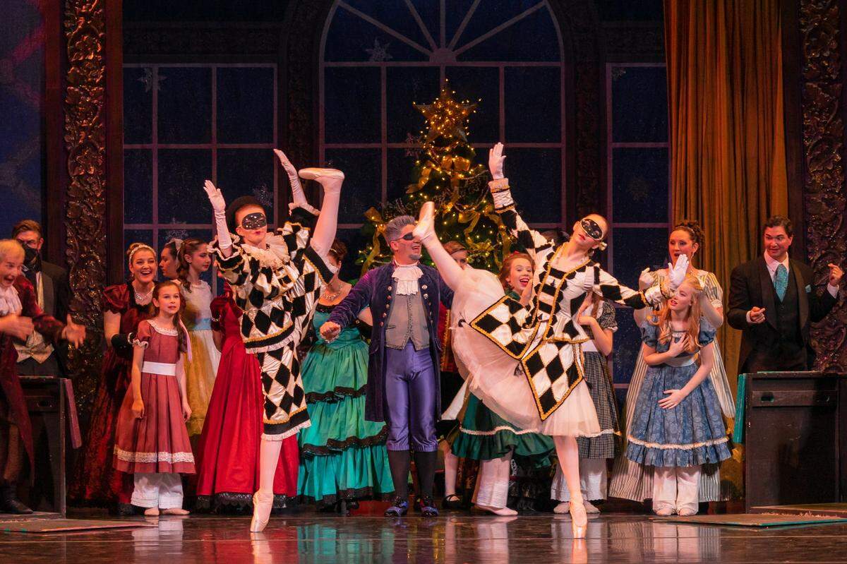 Studio West Dance Theatre’s “The Nutcracker” gets the holiday season rolling with performances Nov. 29-Dec. 1.