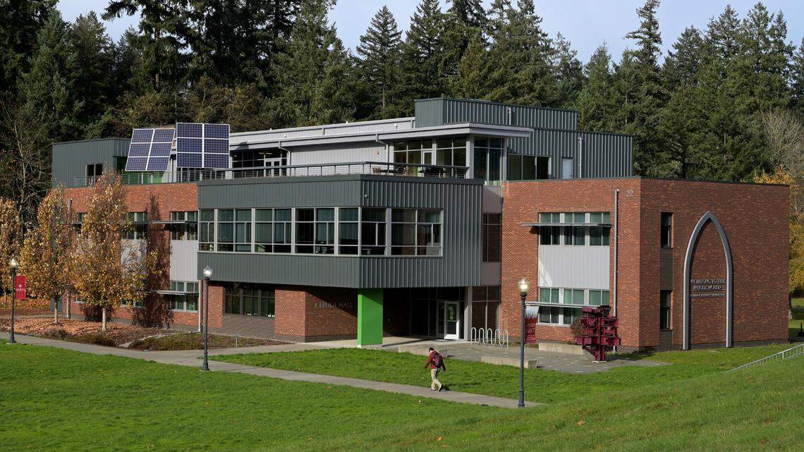 Letter writers respond to Saint Martin’s job letters, offer a reality check on landlord rules