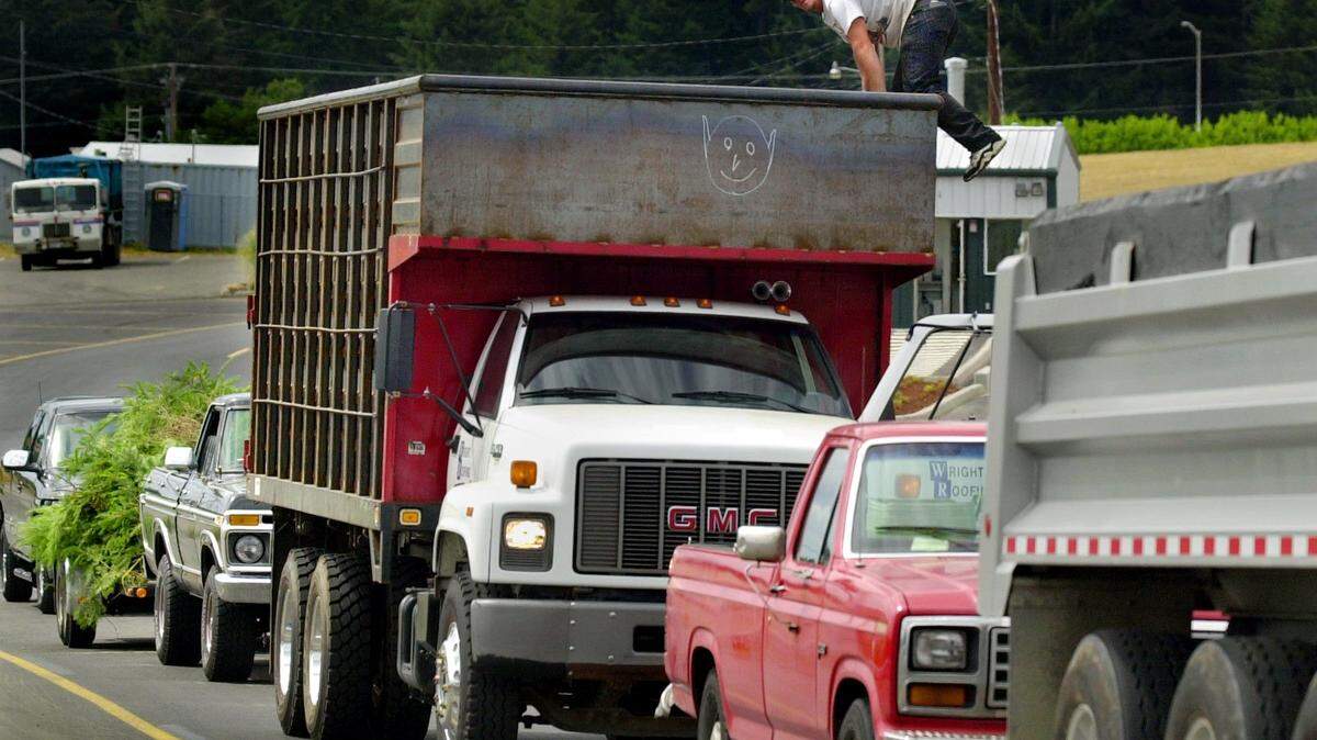 The Thurston County Waste and Recovery Center in Hawks Prairie is closed to self-haul garbage drop off due to a problem with the garbage compactor.