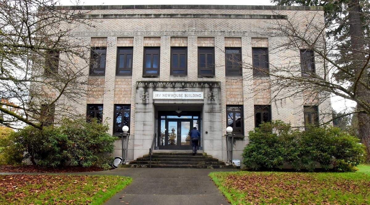 Original Irving R. Newhouse Building/ 2016 photo by Steve Bloom