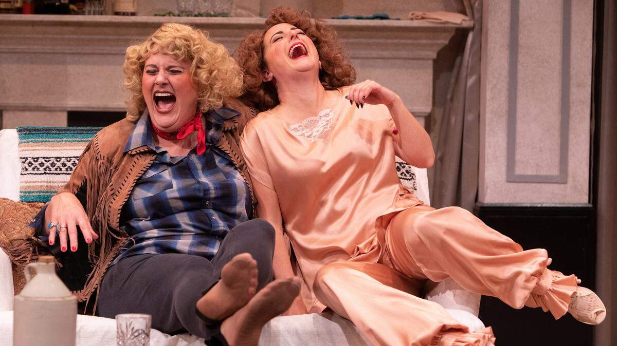Teri Lee Thomas (left) and Eleise Moore perform a scene from Harlequin Productions’ ”The Women.”