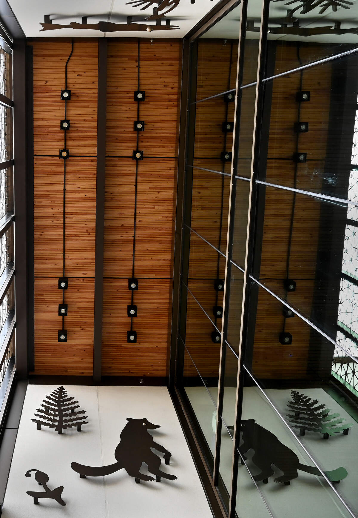 The new Irving R. Newhouse Building formally opened in December 2024 and houses the Washington State Senate and staff. Replacing the 90 year-old original structure the new building has major upgrades in design architecture and energy saving features including solar panels.