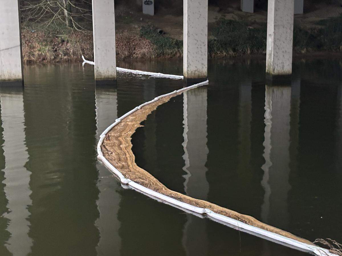 A two-semi truck collision on Jan. 28 caused motor oil to spill onto the roadway and into a stormwater drain that connects to Capitol Lake, which led to a cleanup operation by the Department of Ecology.