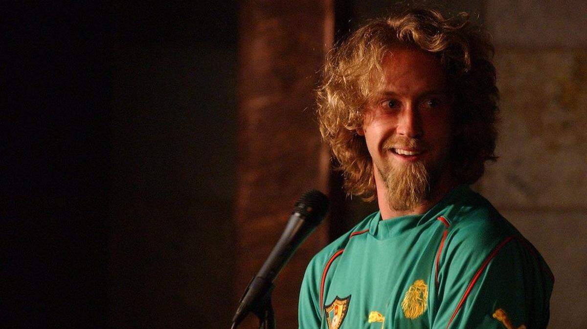 Comedian Josh Blue, who graduated from The Evergreen State College, is in town to speak at the graduation ceremony June 16 — and to do a standup show at the Capitol Theater.