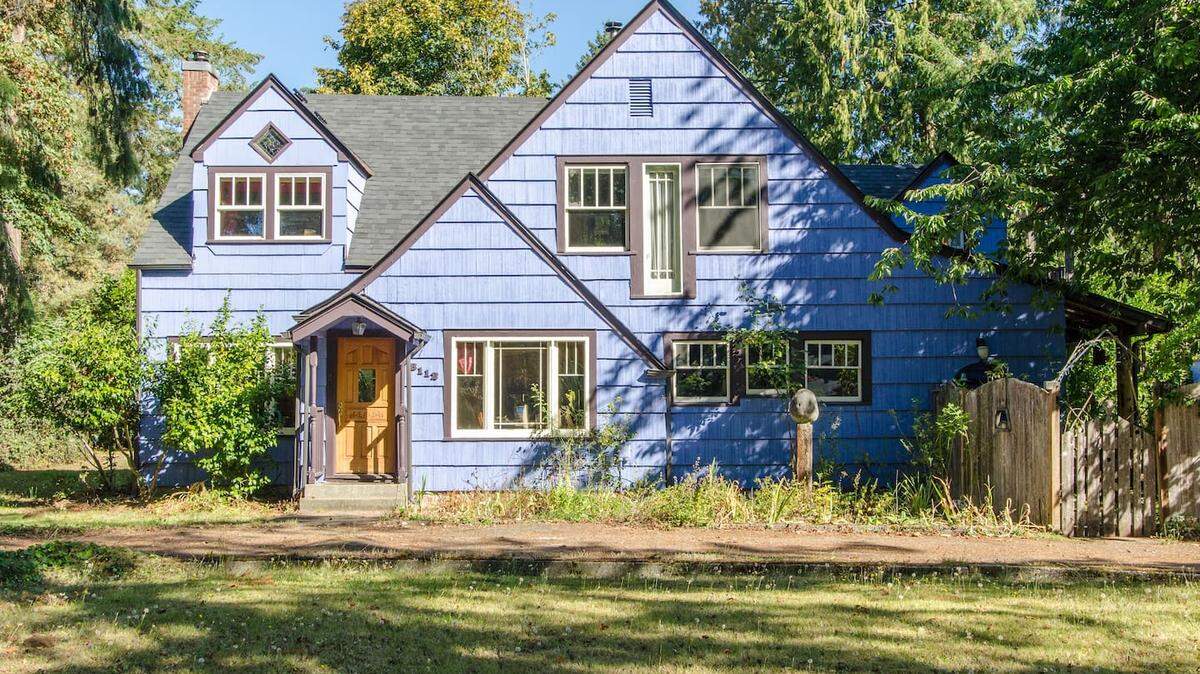 A listing for a home rental in Olympia on airbnb.com