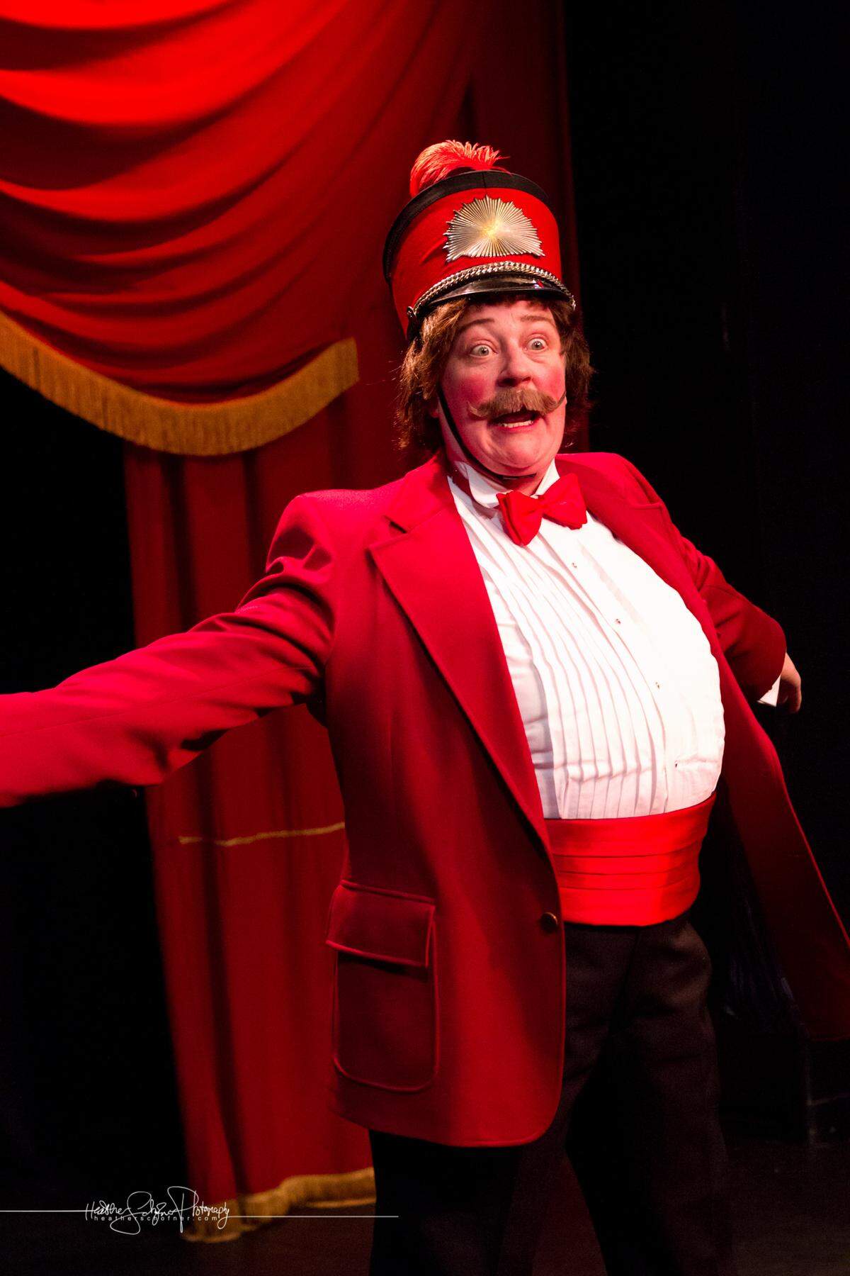 Lord Franzannian (a.k.a. Elizabeth Lord) has a new vaudeville show with performances this weekend and next.