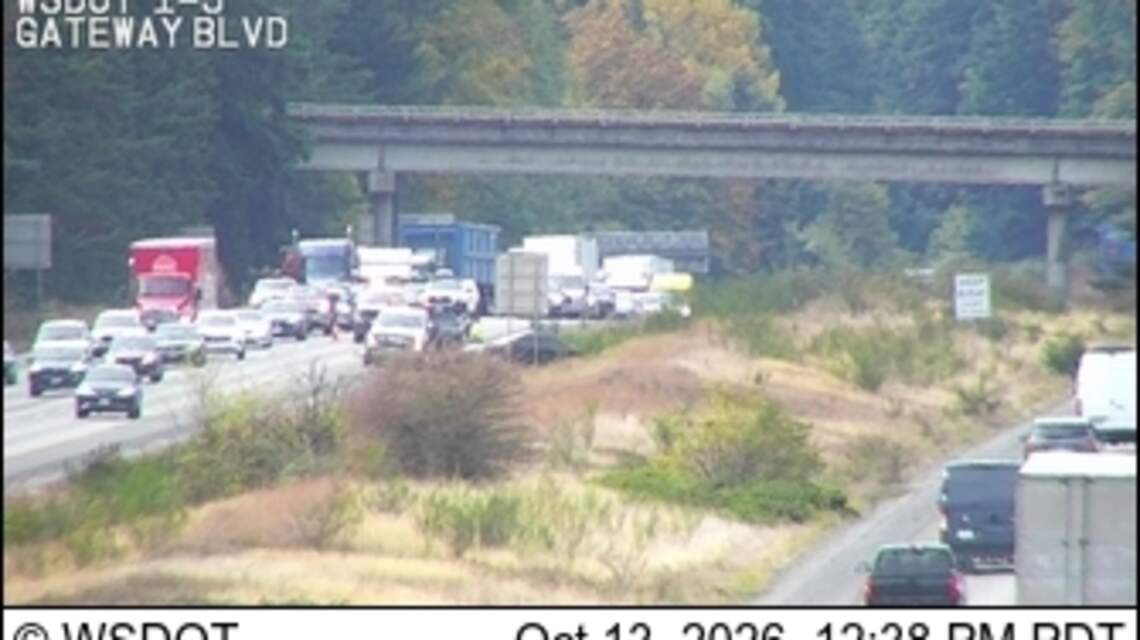 Thurston County I-5 traffic slows after car vs. semi-truck crash, WSP says