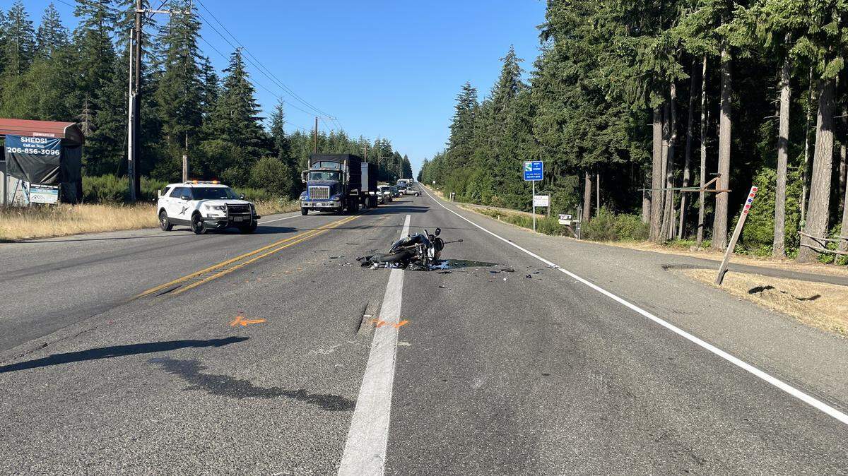 A 32-year-old Shelton man was injured Tuesday morning after he crashed his motorcycle on state Route 3, according to Washington State Patrol.