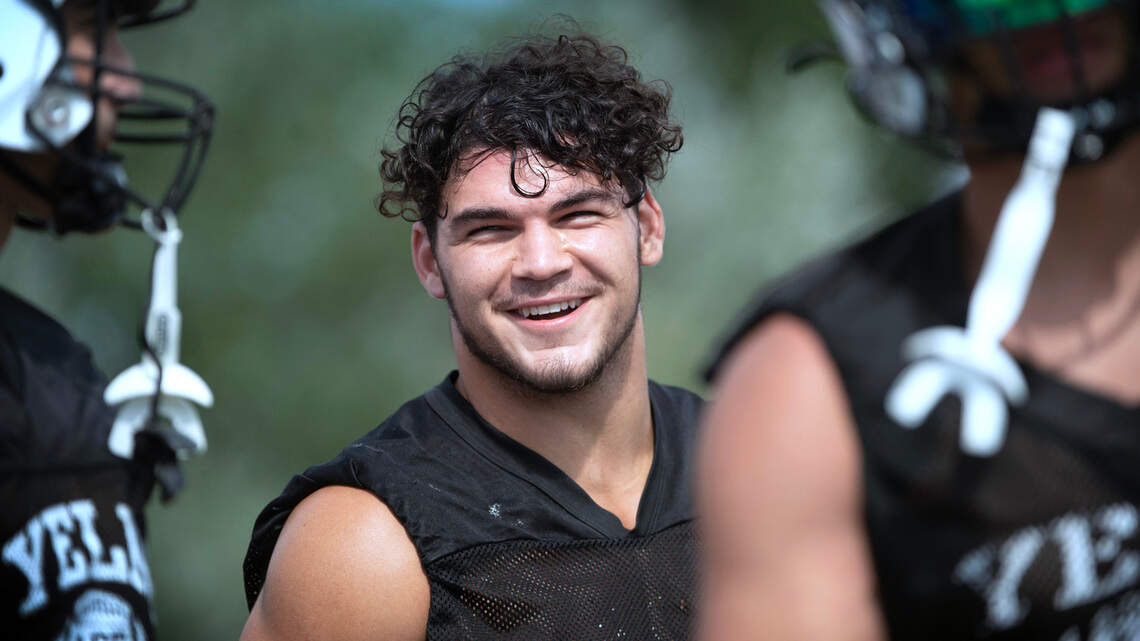 ‘A rare athlete’ — Yelm’s Platt is state’s top-ranked recruit. He doesn’t act like it
