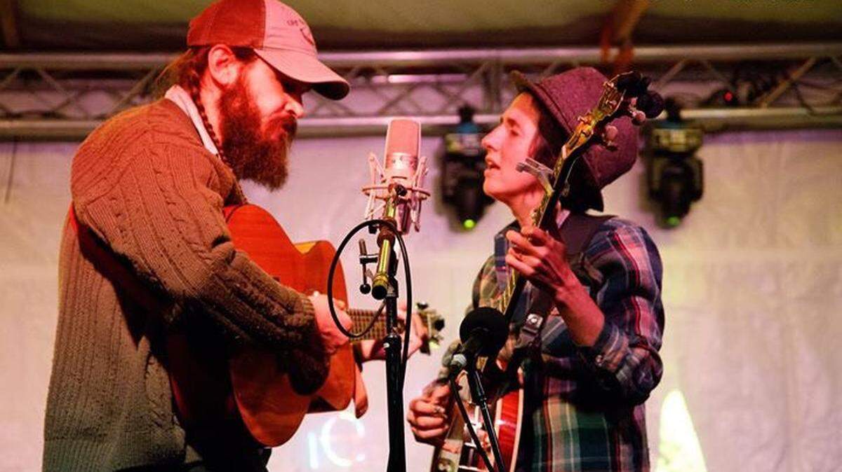 The Lowest Pair -- Palmer T. Lee, left, and Kendl Winter -- will perform at this weekend’s Steamboat Jamboree.