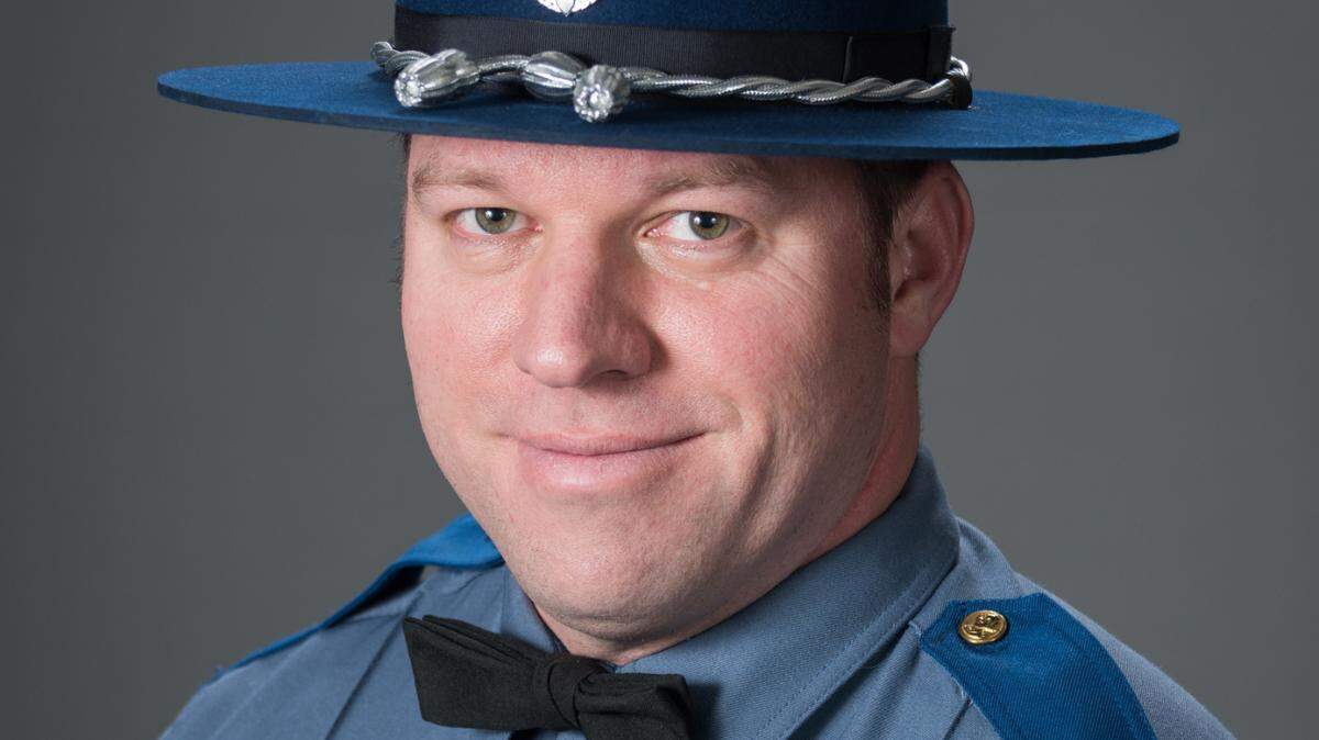 Trooper Eric Gunderson, 38, died Sunday morning from COVID-19, the Washington State Patrol announced.