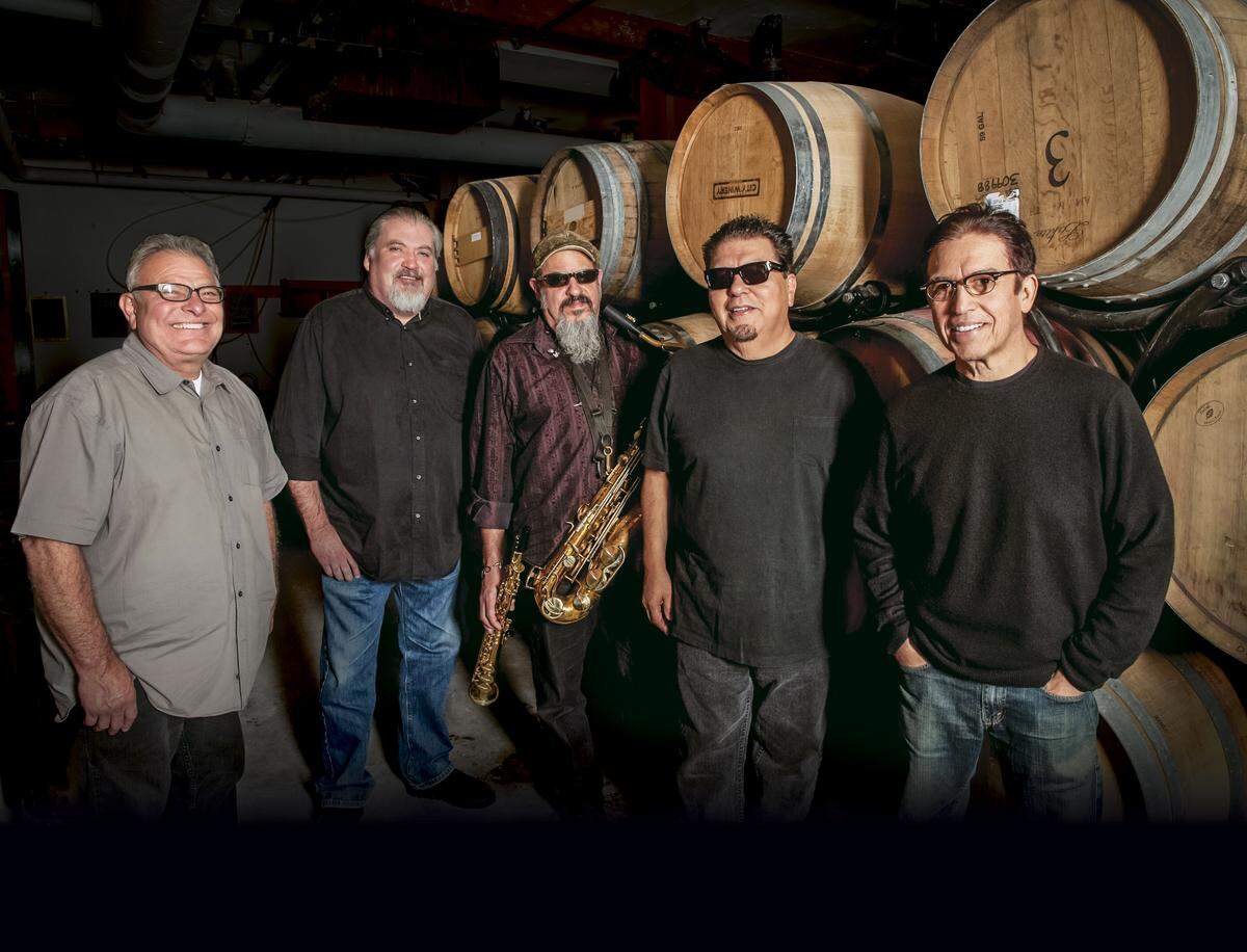 Los Lobos brings its Grammy-winning mix of rock, blues, traditional Mexican music and more to Olympia on Tuesday night.