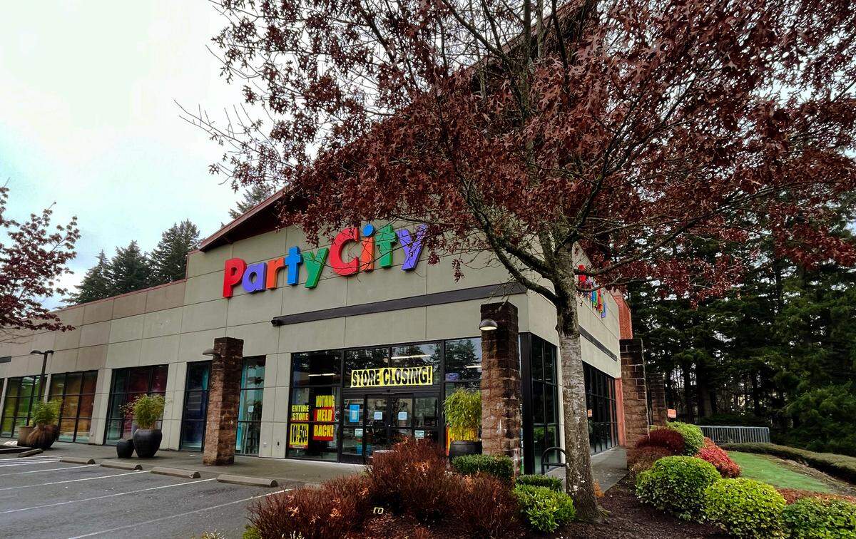 The Capital Mall Party City store is closing.