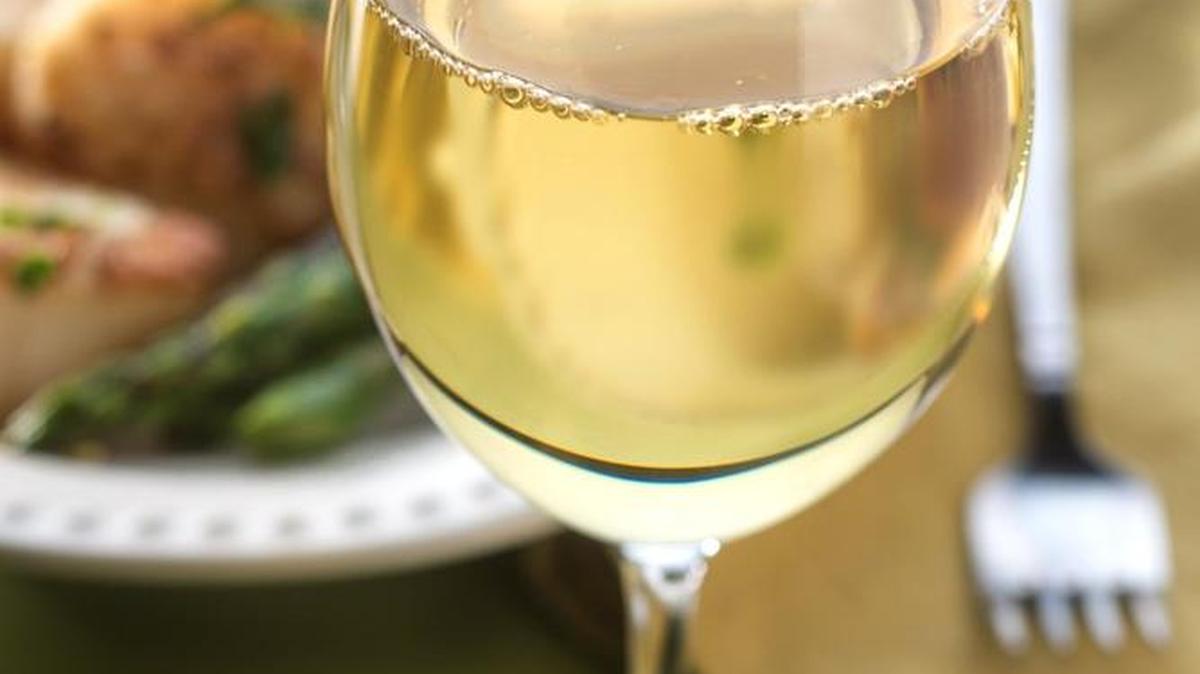 White and pink wines are good summer options with grilled fish and meat dishes.