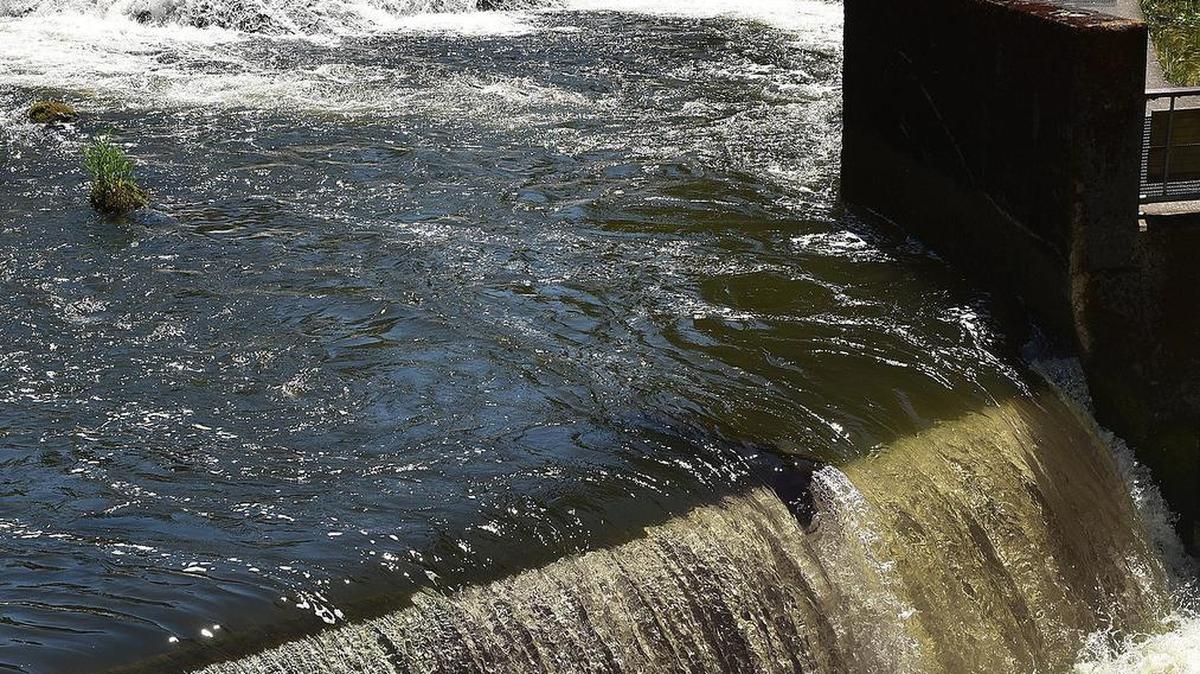 Visitors to Tumwater’s Deschutes Falls Park to enjoy the sight and sounds of the river’s power.