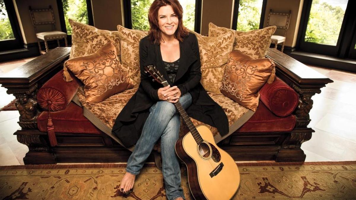 Grammy-winning singer Roseanne Cash will perform at the Washington Center for the Performing Arts in January.