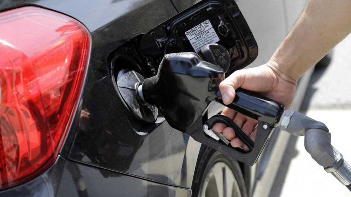 Beginning early next year, the state will start a pilot project in which 2,000 volunteers pay a mock tax on the number of miles they drive on Washington state roads, rather than on the amount of gas they use.