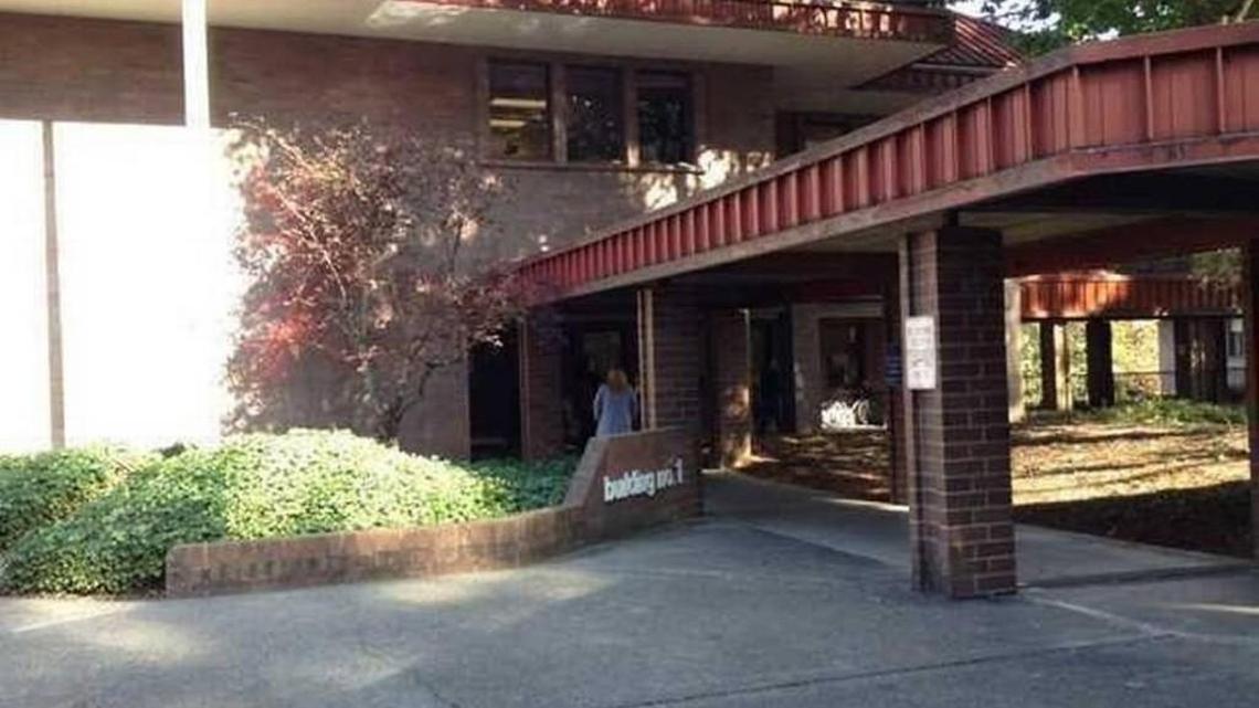 Authorities, including those at Thurston County courthouse, say scammers are preying on victims by claiming they missed jury duty.