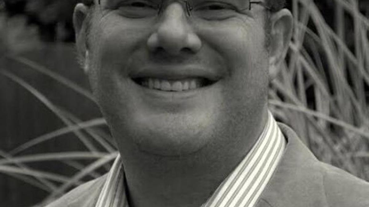Olympia City Council member Jim Cooper announced Saturday that he will run for an open seat on the Thurston County Commission in 2016.