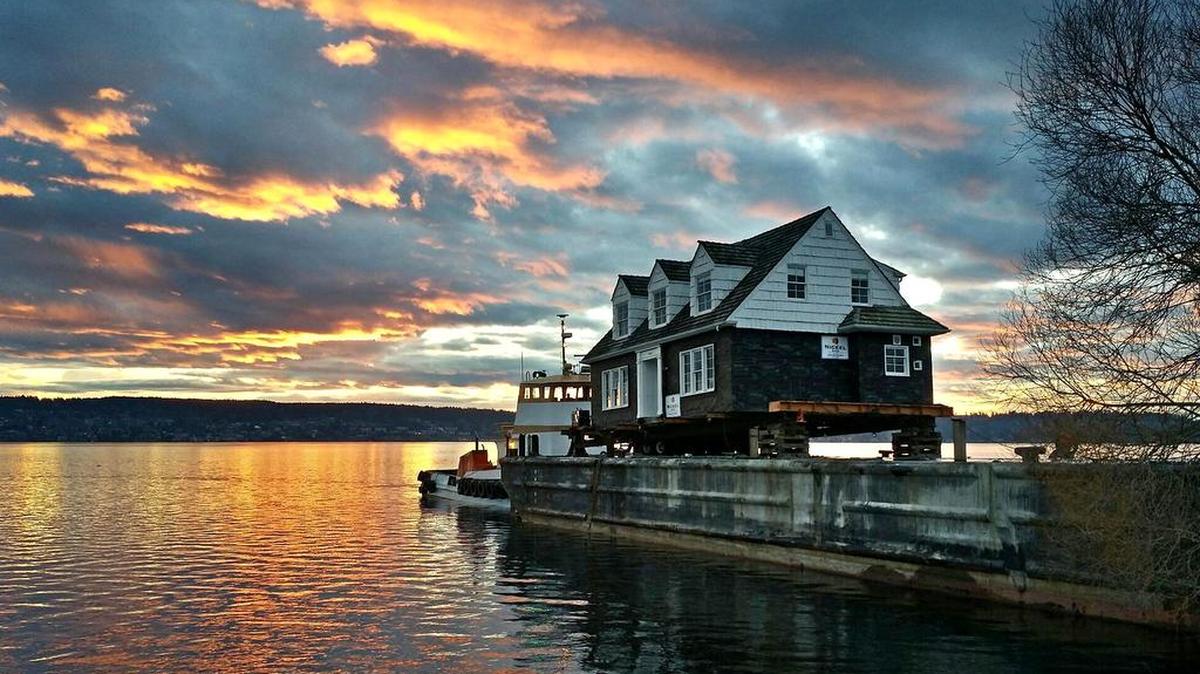The three-bedroom, Cape Cod-style home cost Diane Myer and Mel Kite $140,000, including the over-the-water move to Anderson Island.