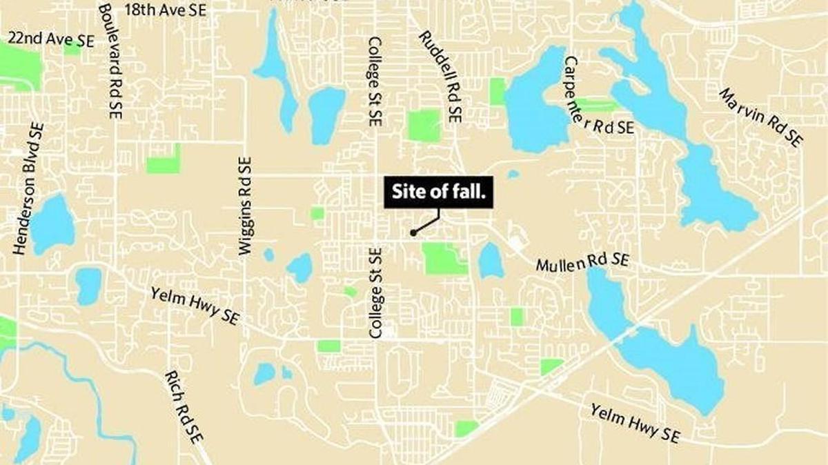 A 4-year-old girl fell from a duplex in Lacey Sunday night and later died at Providence St. Peter Hospital, according to Lacey Fire District 3.