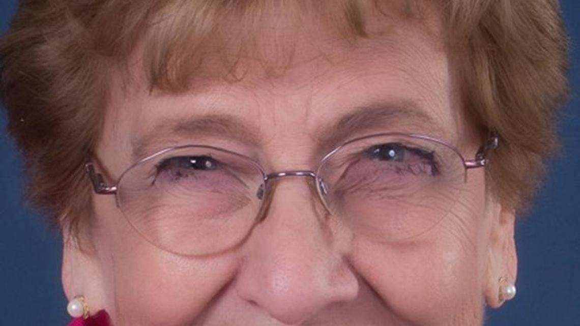 Dorothy Wilhelm: Colored lights in the toilet are one way to know who’s your buddy