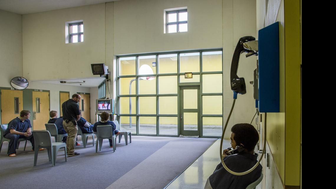 Congress may move to ban detention of noncriminal youth