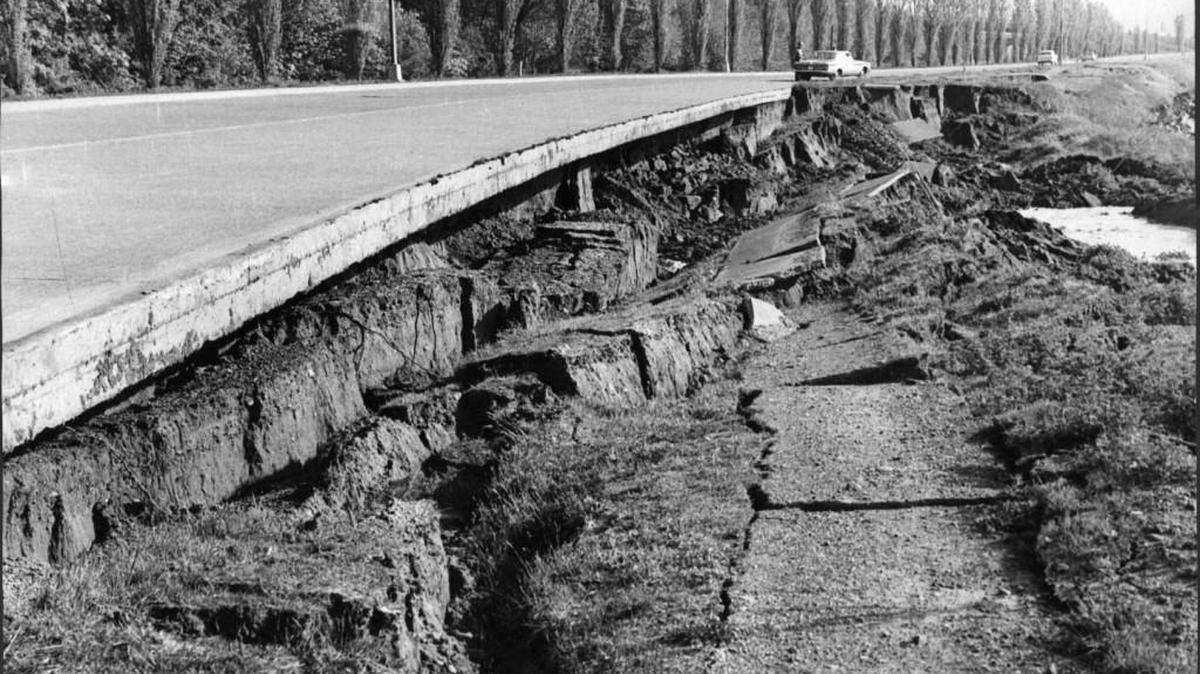 Deschutes Parkway is shown after an earthquake struck in 1965. Emergency officials say individuals and families should do more to prepare for such disasters.
