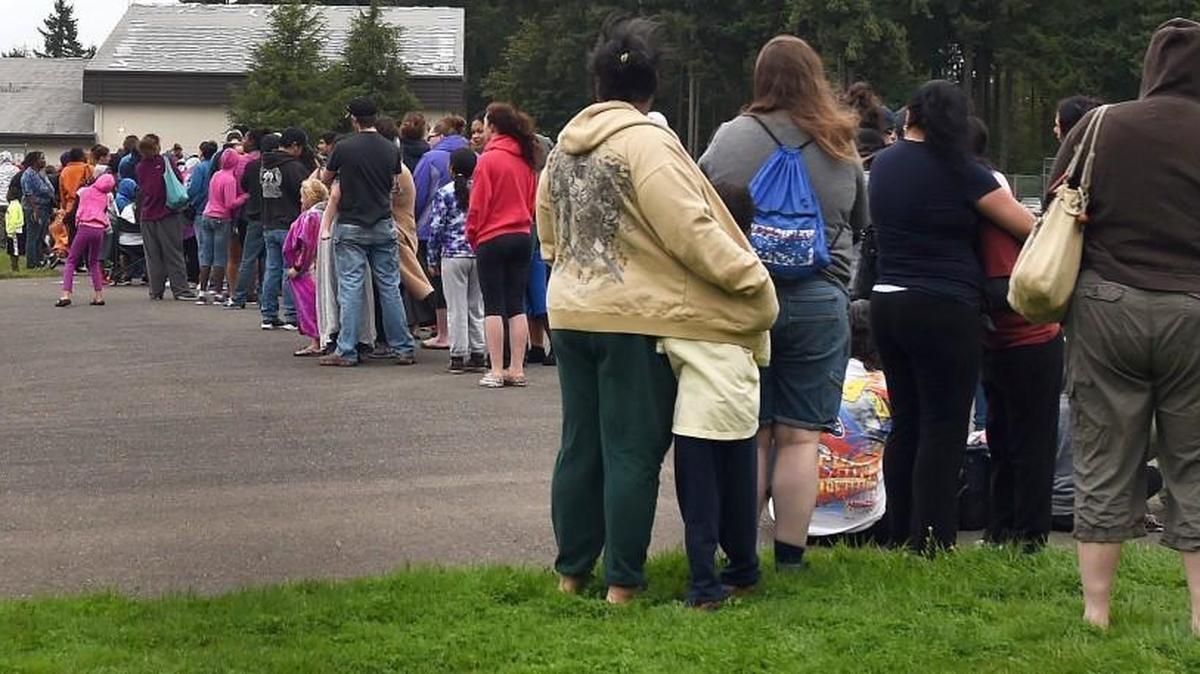 The doors open Thursday morning at Komachin Middle School for the annual Little Red Schoolhouse Project's collating and school supplies' distribution to Thurson County families in need. Project board member Debbie Haddock anticipates that around 3,700 kids from an estimated 1,000 families will participate. "We've seen steady growth over the years, with increases in number at around several hundred per year," she said. The project began locally in 1991 at St. John's Episcopal Church in Olympia and has moved to larger venues over the years to meet the growing need.