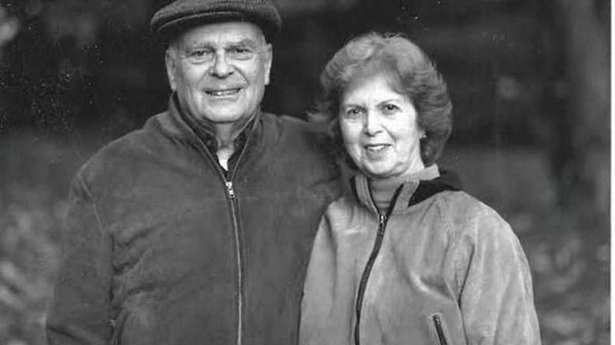 Peter and Elva Schmidt