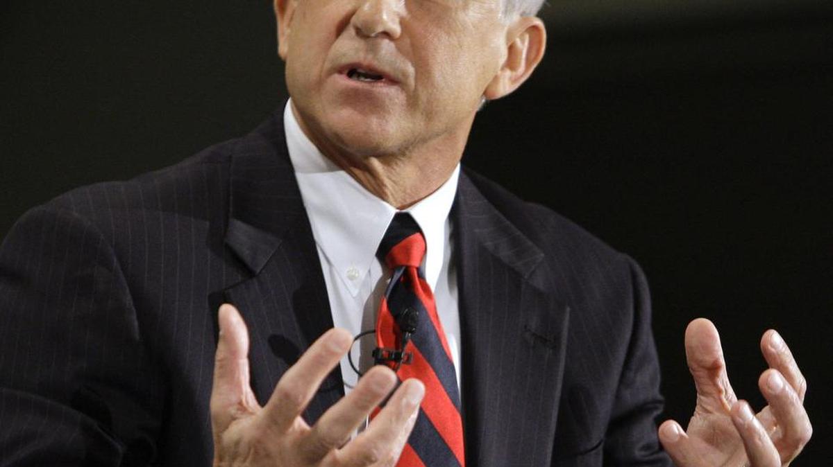 On Friday, U.S. Rep. Dave Reichert said he’d seek re-election to his 8th District congressional seat next fall, ending months of speculation that he might instead challenge Democratic Gov. Jay Inslee.
