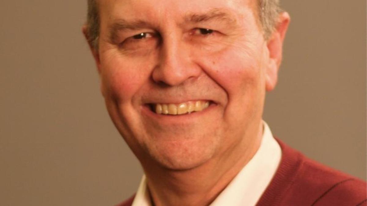MIKE TUCKER