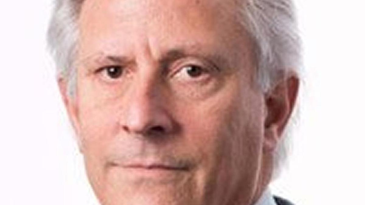 Dick Meyer is Chief Washington Correspondent for the Scripps Washington Bureau and DecodeDC