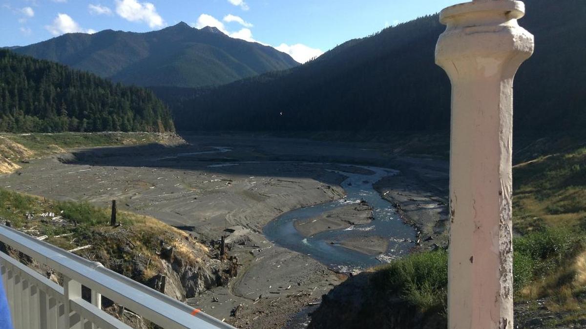 
Access to the viewpoint overlooking what was Lake Mills and Glines Canyon Dam will be cutoff when work begins Sept. 8 on Olympic Hot Springs Road.
