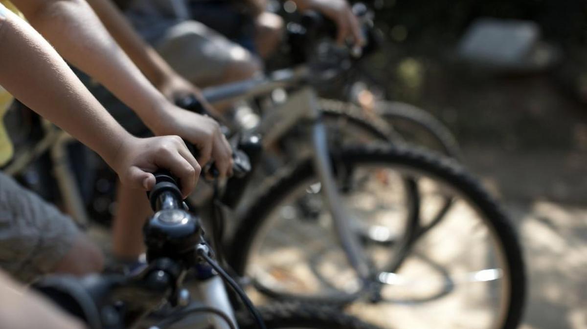 On a recent rainy Sunday in Tacoma, 68 bicyclists decided to try the new Destiny Dozen Hill Race. Only 37 riders were able to finish the 13-hill race.