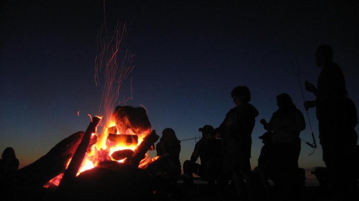 Classes by the Hands On Children’s Museum and Olympia Mountaineers teach families how to enjoy the outdoors — maybe even how to cook marshmallows over a campfire.
