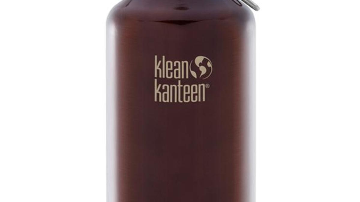 Kleen Kanteen’s Vacuum-Insulated Growler includes double-wall vacuum insulation and a threadless, removable cap that maintain the proper beverage carbonation and temperature for up to 24 hours.